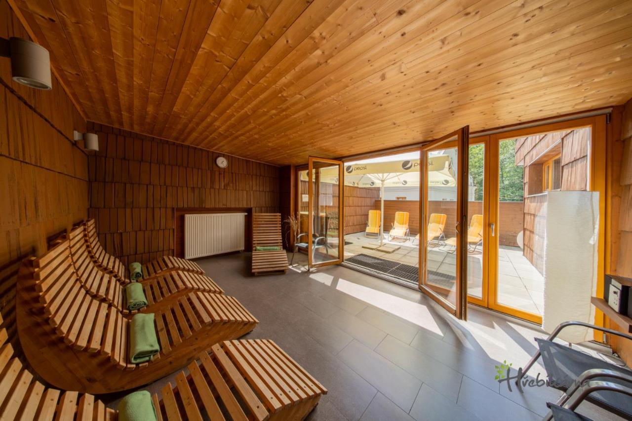 Restaurace A Pension Hrebikarna Chomutov Bagian luar foto